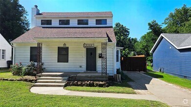 Building Photo - 3924 NW Liberty St
