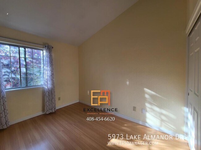 Building Photo - 5973 Lake Almanor Dr