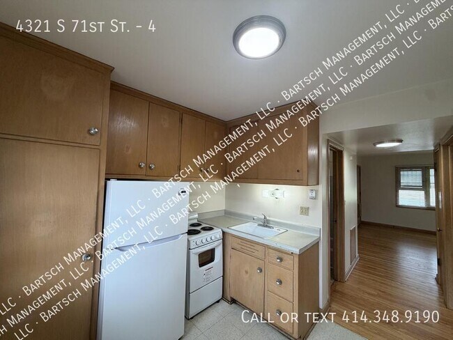 Foto del edificio - 4321 S 71st St