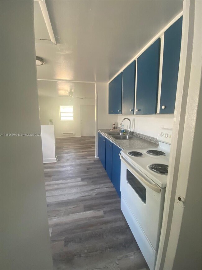 Foto del edificio - 433 N 14th St