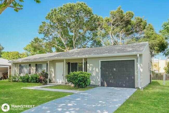 Building Photo - 241 MANTH AVE, COCOA, FL 32927