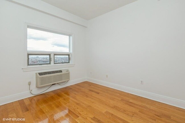 Foto del edificio - 809-815 22nd St