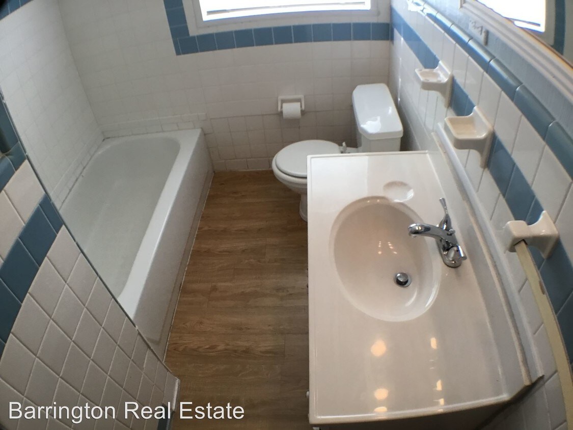 Foto del edificio - 217 Garden Ln