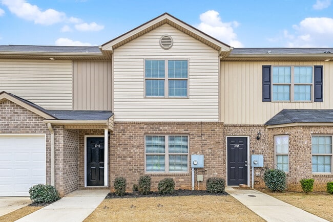 Building Photo - 2715 Marlin Dr