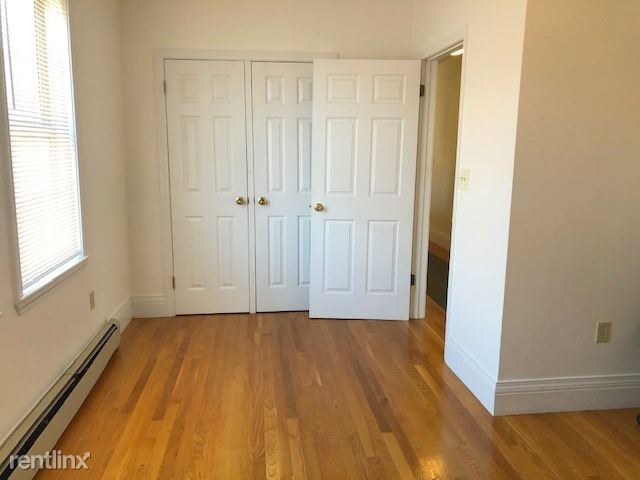 Building Photo - 2 br, 1 bath Condo - 251 Roxbury St