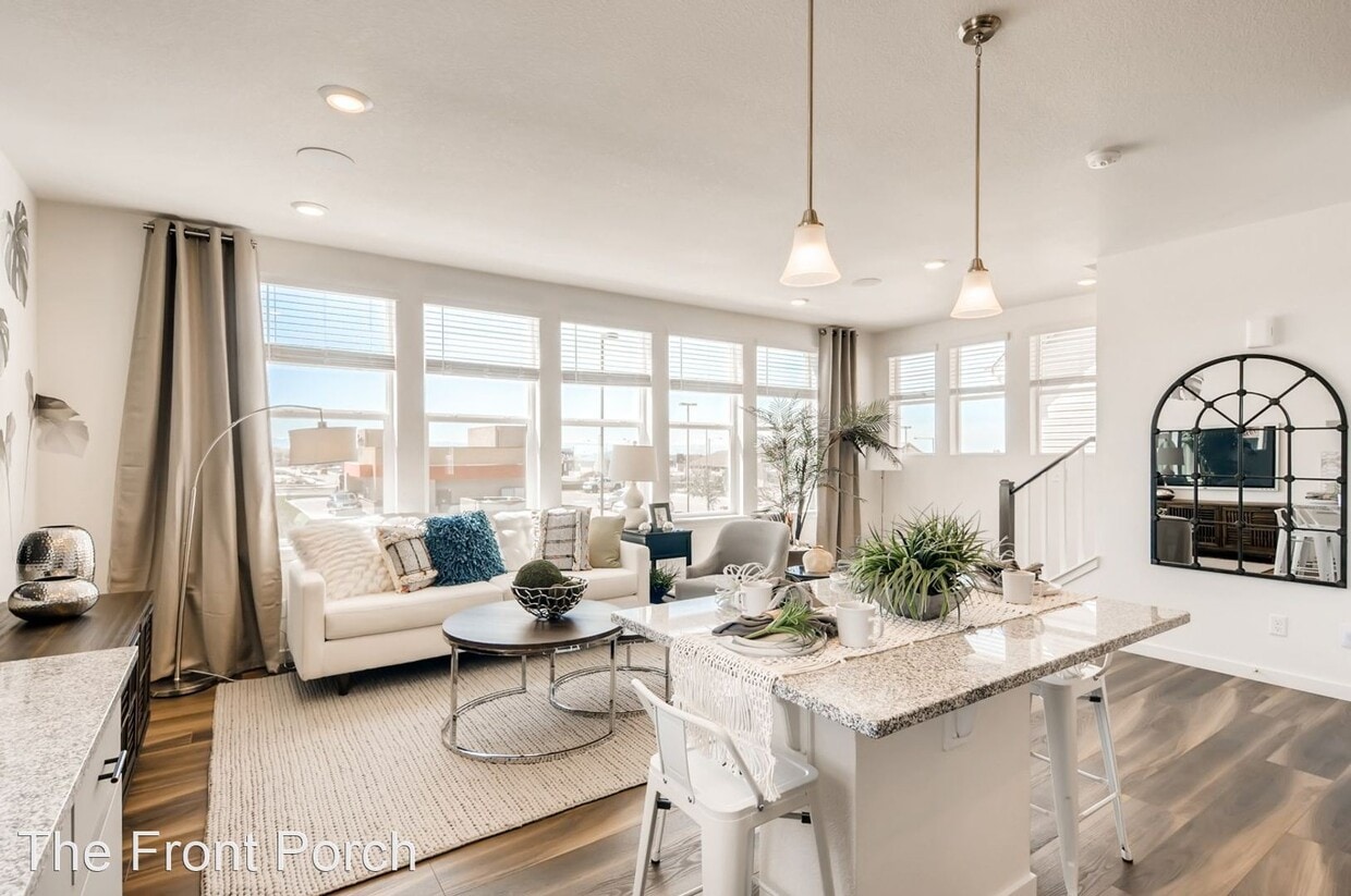 Foto principal - 3 br, 2 bath House - 4748 N. Tower Court