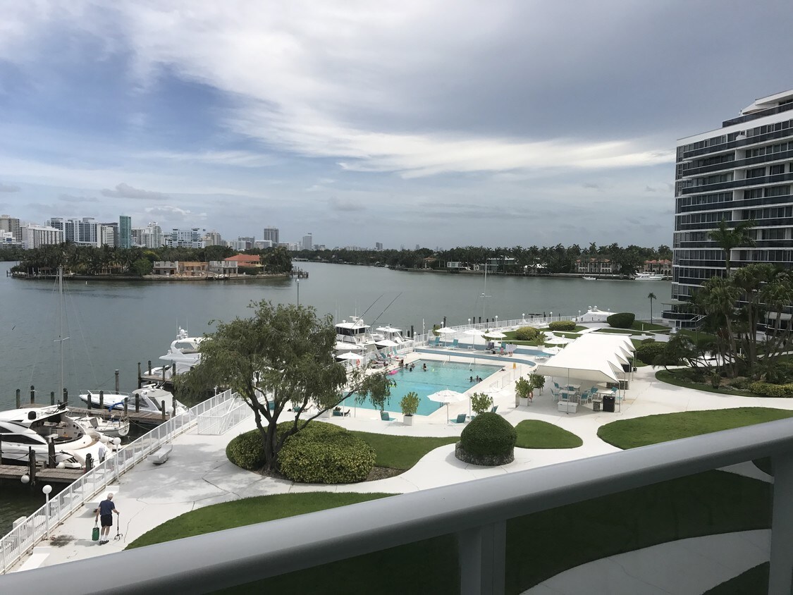 View from main balcony - 900 Bay Dr