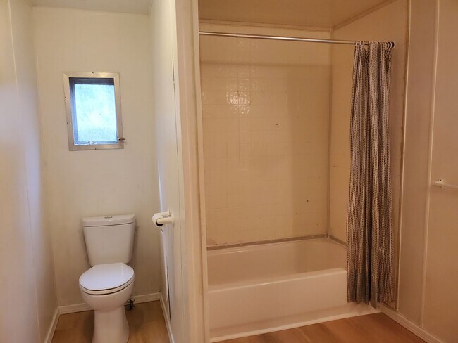 Building Photo - 3 bedroom in Belfair