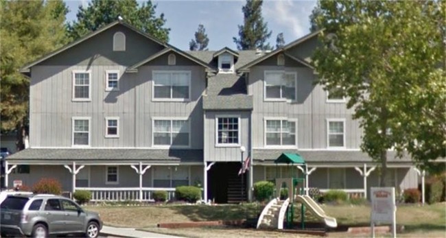 Foto del edificio - 10330 Preston Ln