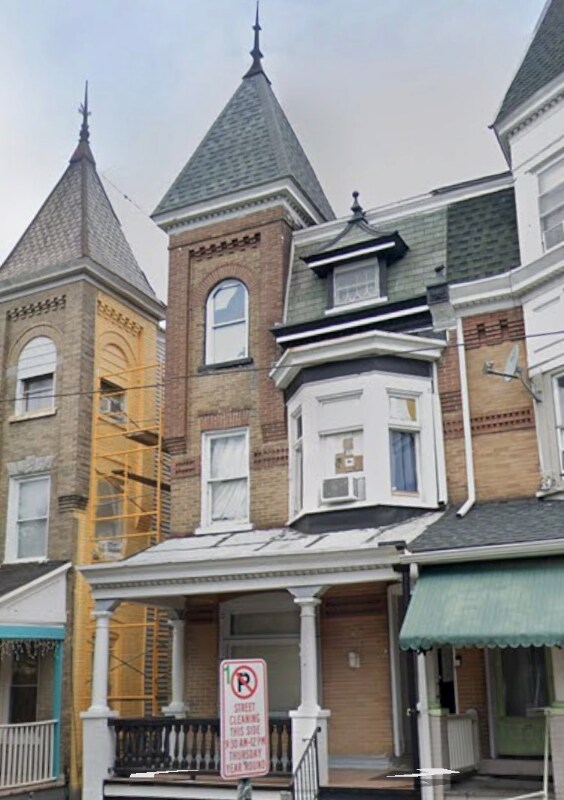 Building Photo - 527 Tilghman St