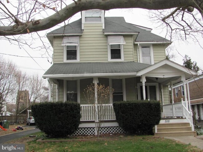Foto del edificio - 516 Morgan Ave