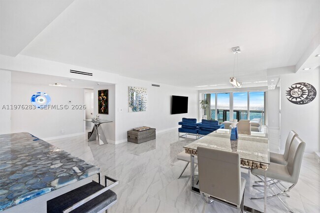 Foto del edificio - 2100 S Ocean Dr