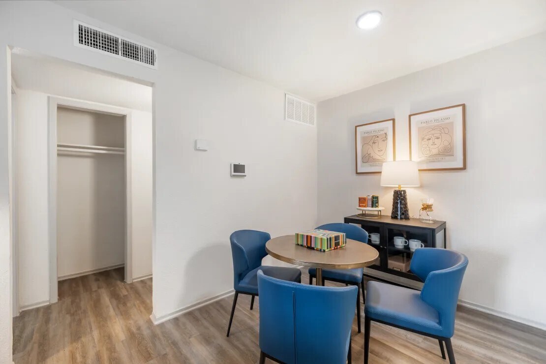 Foto principal - 11715 S Glen Dr