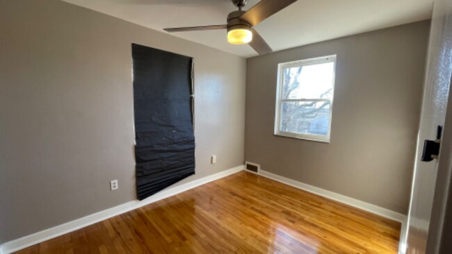Building Photo - 943 Woodbine St