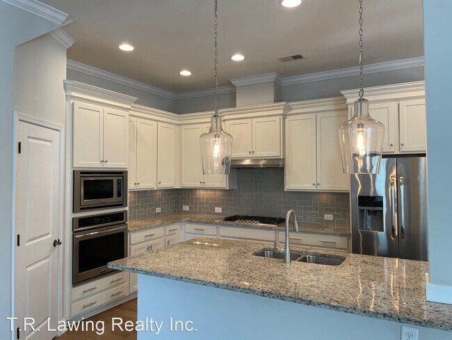 Building Photo - 3 br, 3.5 bath House - 9111 Catherine Wood...