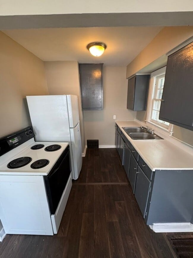 Building Photo - 4506 Gaywood Dr