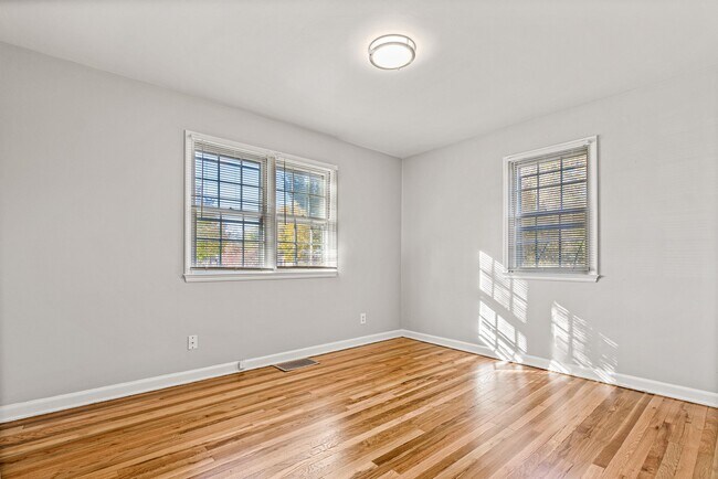 Foto del edificio - 1704 S Humboldt St