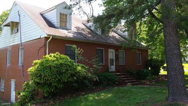 Building Photo - 929 Glenwood Ave