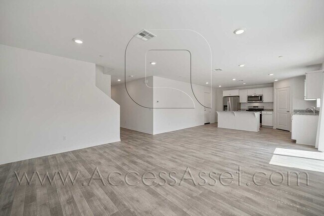 Building Photo - Brand New Construction 4 Bed/3 Bath Luxuri...
