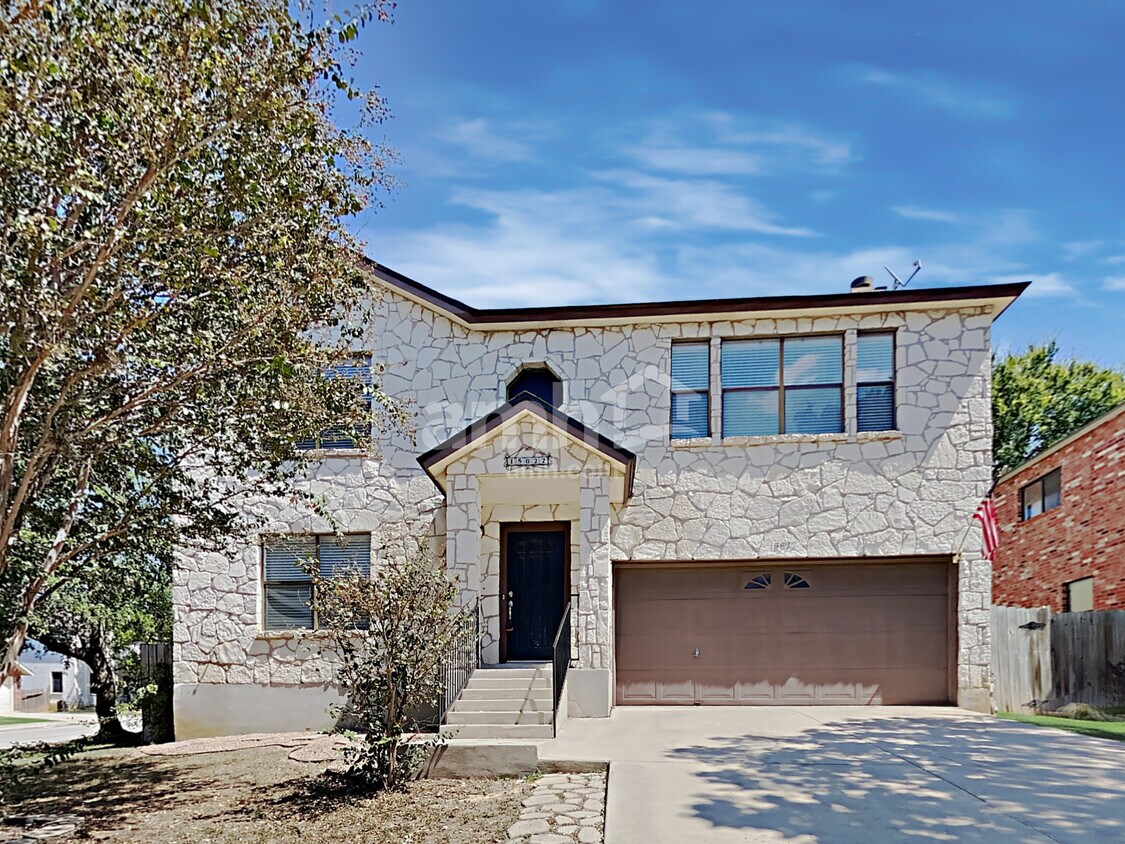 Primary Photo - 15822 Pleasant Well Drive