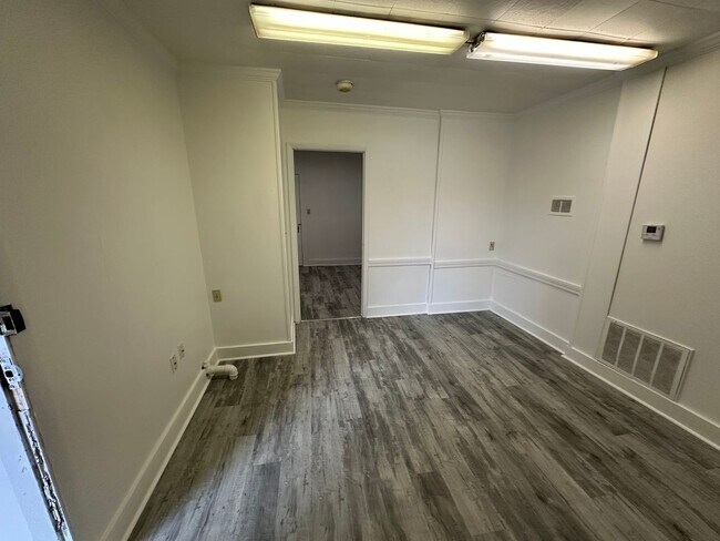 Foto del edificio - 3738 W 12th St