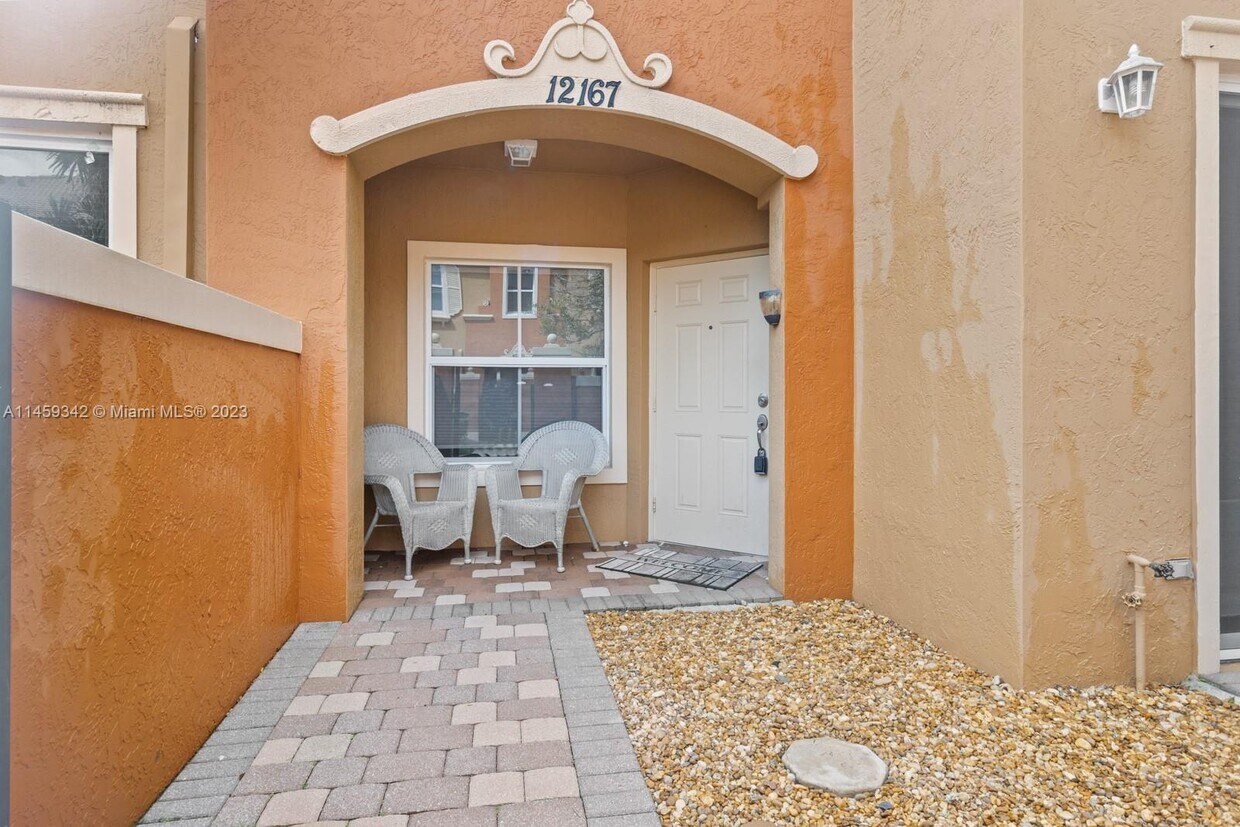 Building Photo - 12167 SW 27th St