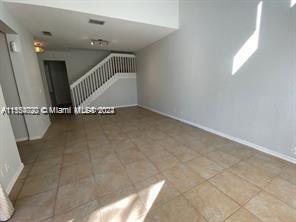 Foto del edificio - 5745 NW 120th Ave