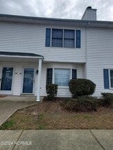 Building Photo - 3805 Sterling Pointe Dr
