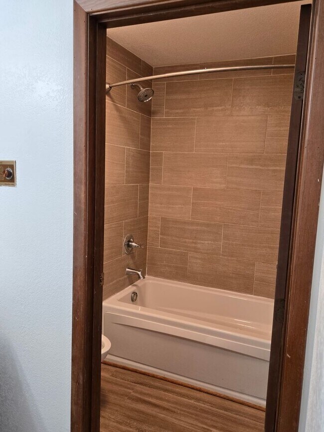 Foto del edificio - Newly Updated 4 Bedroom East Anchorage Home!