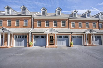 Building Photo - 118 Bancroft Mills Rd