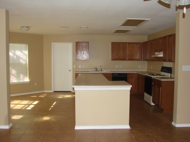 Foto del edificio - 4407 Cisco Valley Dr