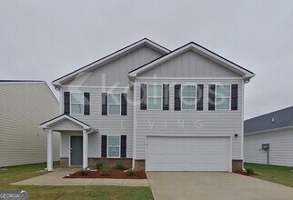 Building Photo - 112 Rock Run Trl