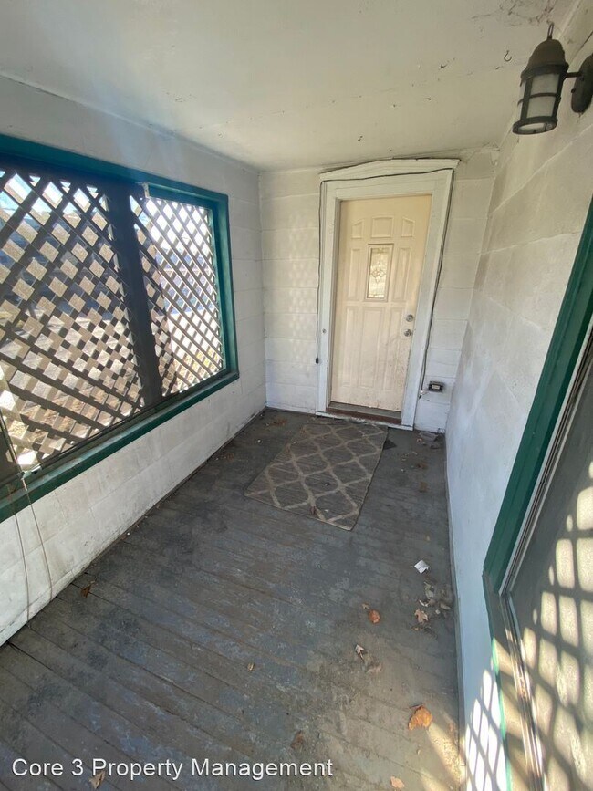 Foto del edificio - 2 br, 1 bath House - 104 Empire