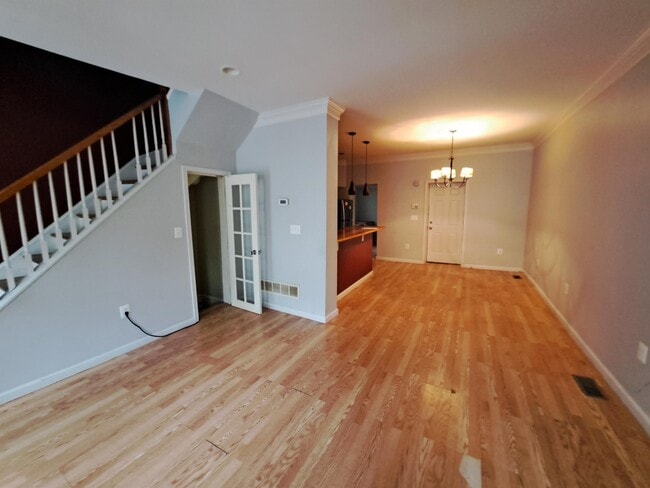 Building Photo - 2526 Druid Park Dr