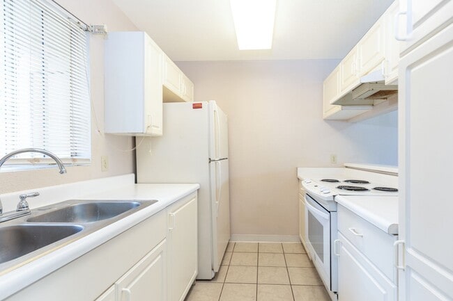 Building Photo - 92-1151-1151 Palahia St