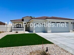 Building Photo - 13555 Sea Gull Dr