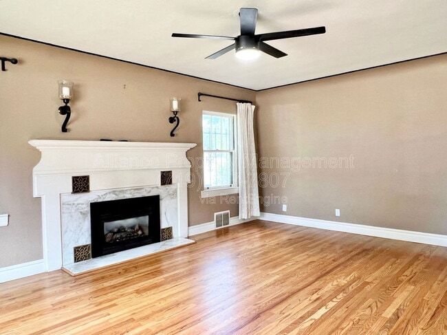 Photo - 401 Cheyenne Blvd Townhome