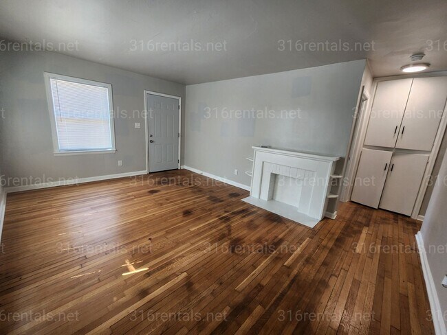 Foto del edificio - 546-548 N Oliver Ave - 548 N Oliver