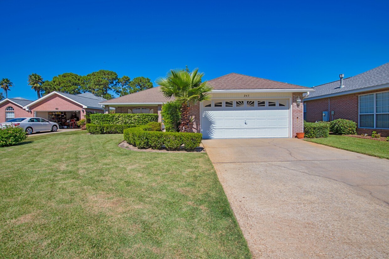 243 Bay Tree - 243 Bay Tree Dr
