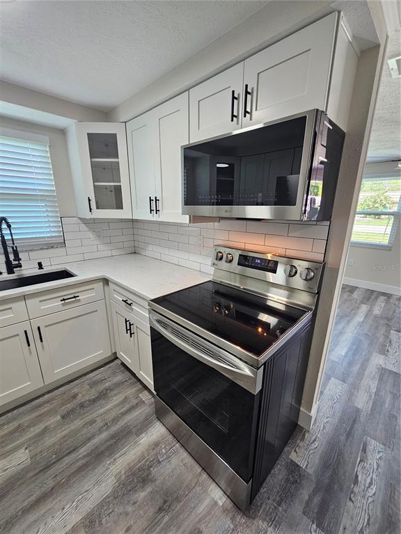 Foto del edificio - 4843 Camphor Ave