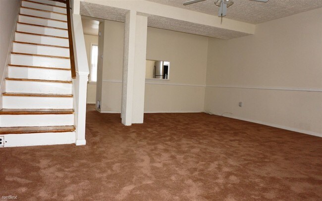 Building Photo - 3 br, 1.5 bath House - 1641 Riverwood Rd