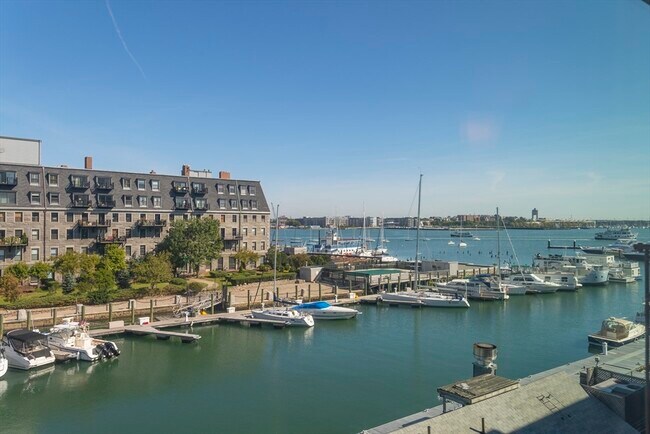 Foto del edificio - 33 Commercial Wharf W