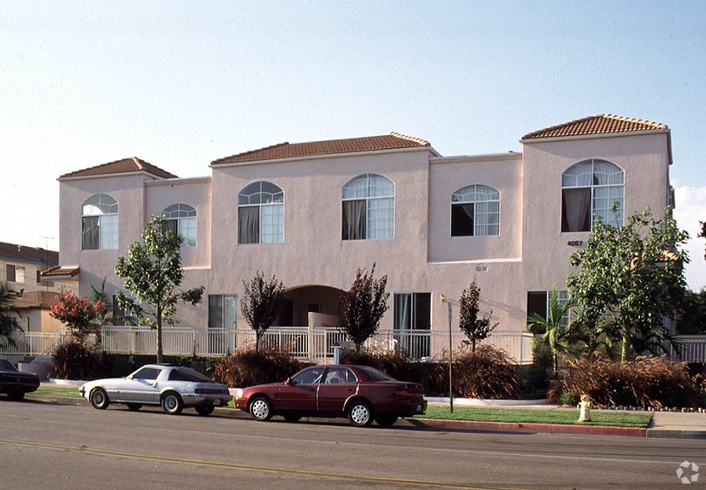 Primary Photo - 4057 W 147th St