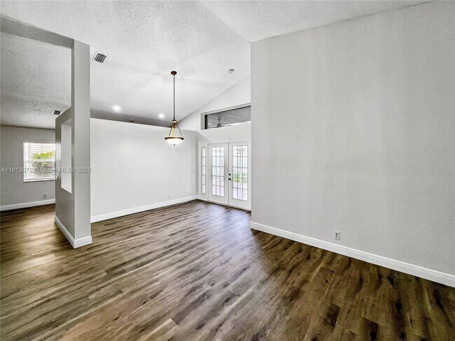 Foto del edificio - 841 Stanton Dr