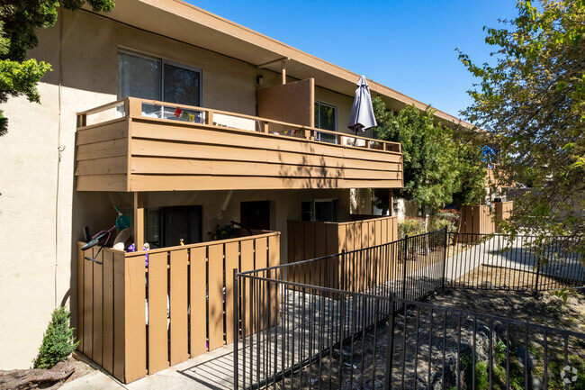 Building Photo - 4576 Appian Way