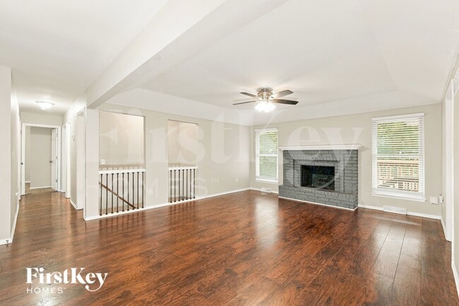 Building Photo - 2412 Bridger Dr