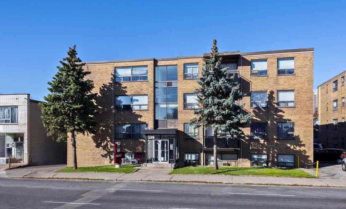 Photo du bâtiment - 1500 Eglinton Avenue West