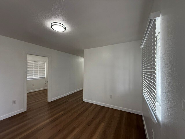Foto del edificio - 6300 San Pedro St