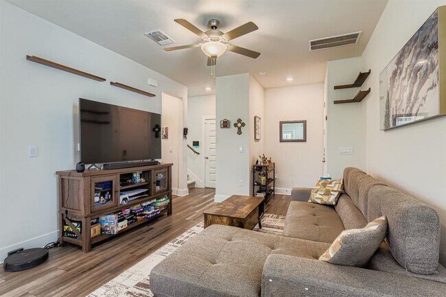 Foto del edificio - 7113 Terrazzo Cottage Ln