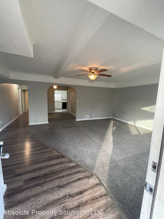 Foto del edificio - 4 br, 1 bath House - 1533 E Whiteside St